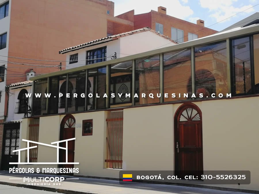 Estructura metálica con vidrio para ampliación de terraza residencial en Bogotá, Colombia. Multicorp Ingeniería SAS. Estructura metálica con vidrio para ampliación de terraza residencial en Bogotá, Colombia. Multicorp Ingeniería SAS.